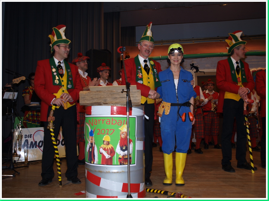 p2279891_jpg__narrenballmontag__x12x