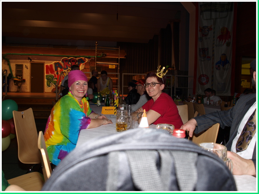 p2279891_jpg__narrenballmontag__x2x