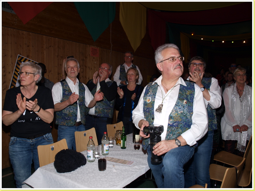 p2259711_jpg__narrenballsamstag__x24x