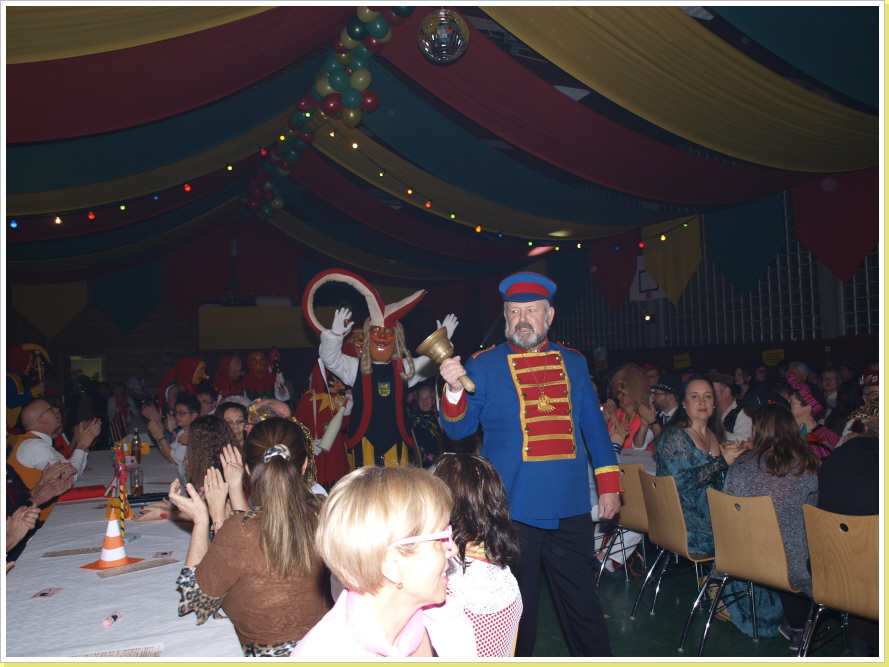 p2259711_jpg__narrenballsamstag__x9x